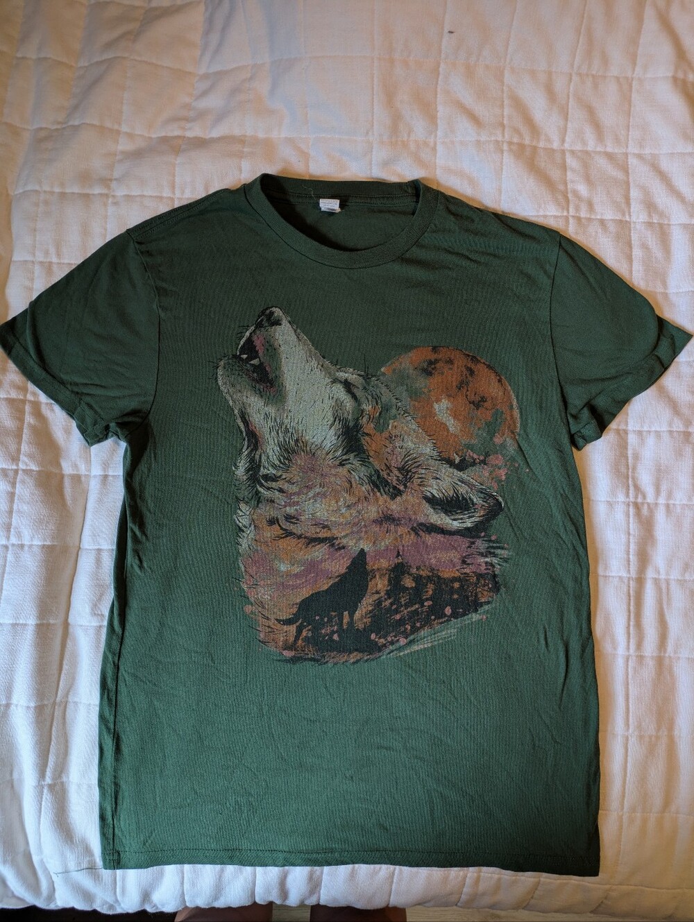 Green Wolf Graphic T-Shirt